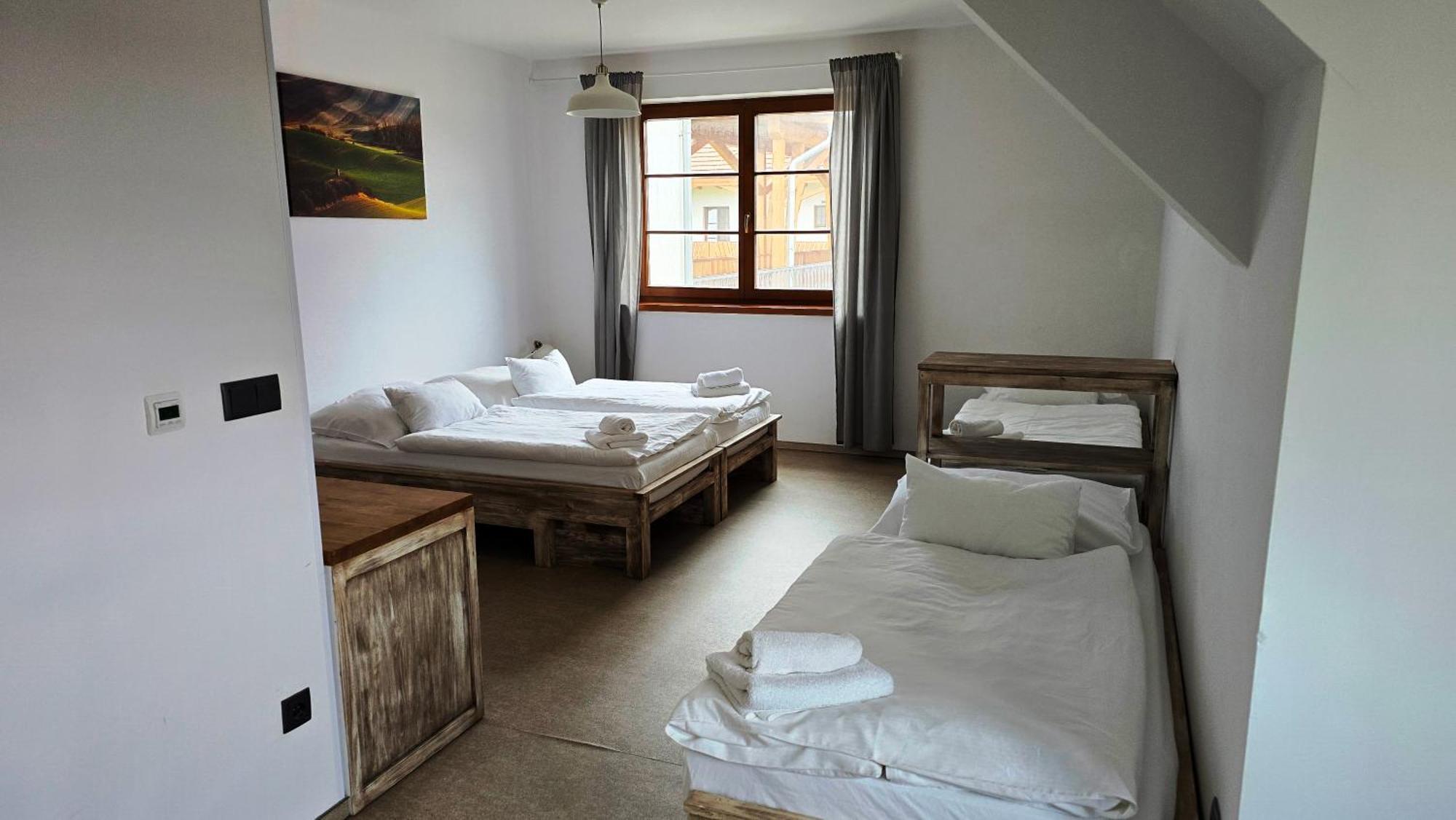 Dvur Perlova Voda Budyne nad Ohri Extérieur photo