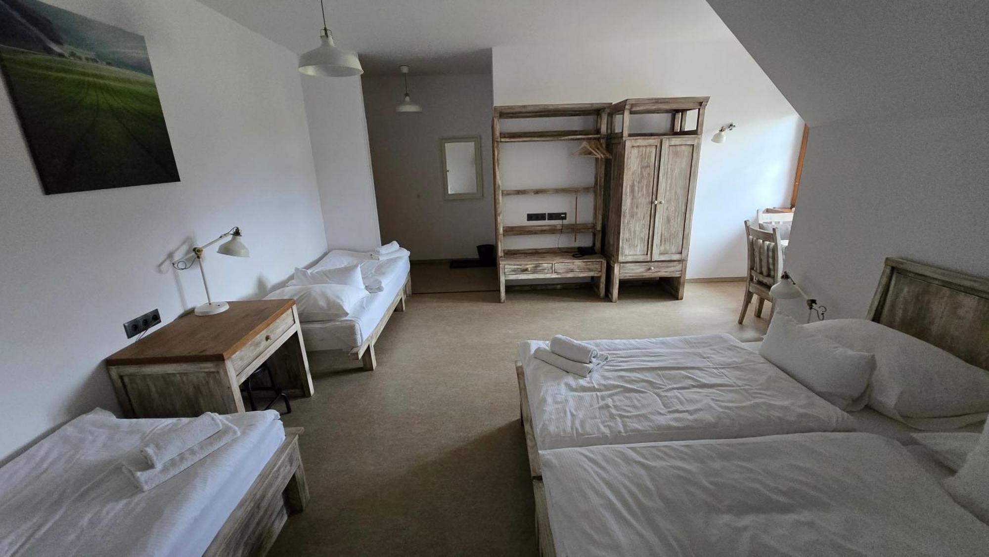Dvur Perlova Voda Budyne nad Ohri Extérieur photo